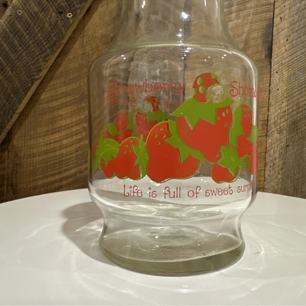 Vintage 1980s Strawberry Shortcake Juice Carafe 9" With Lid American Greetings - Picture 3 of 11